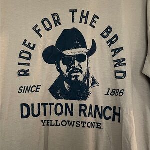 Yellowstone tan T-Shirt NWT